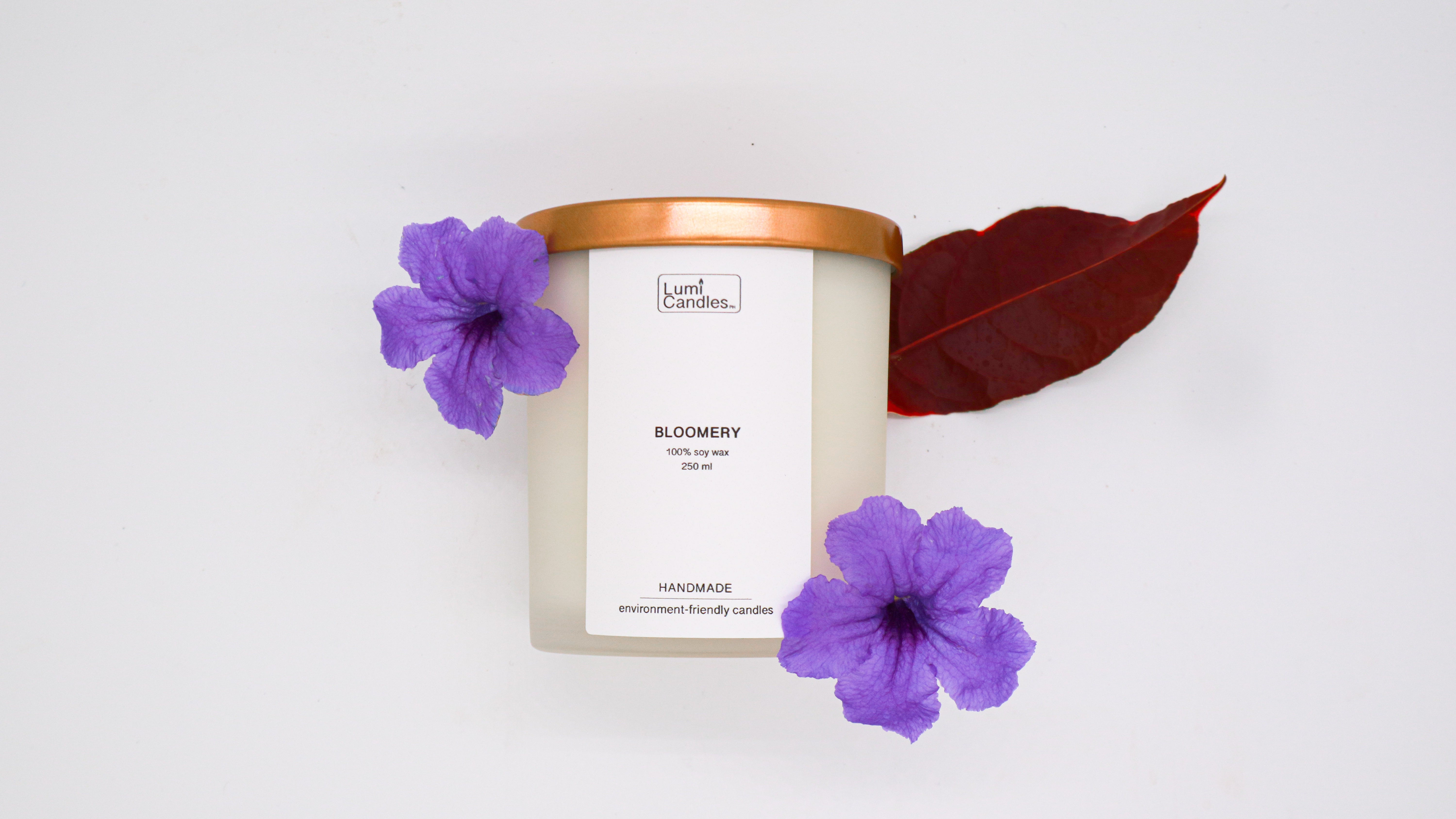 bloomery scented candle