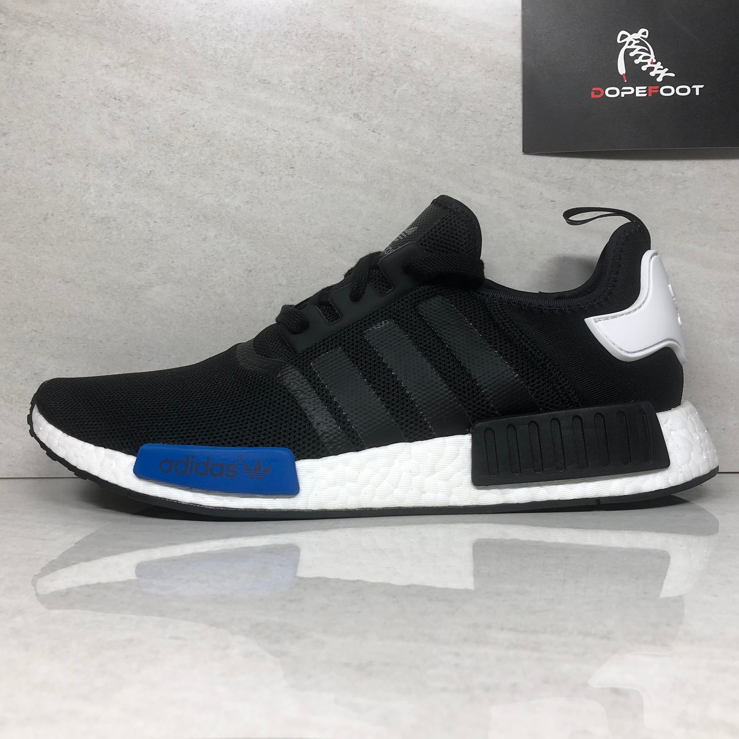 nmd r1 black blue white