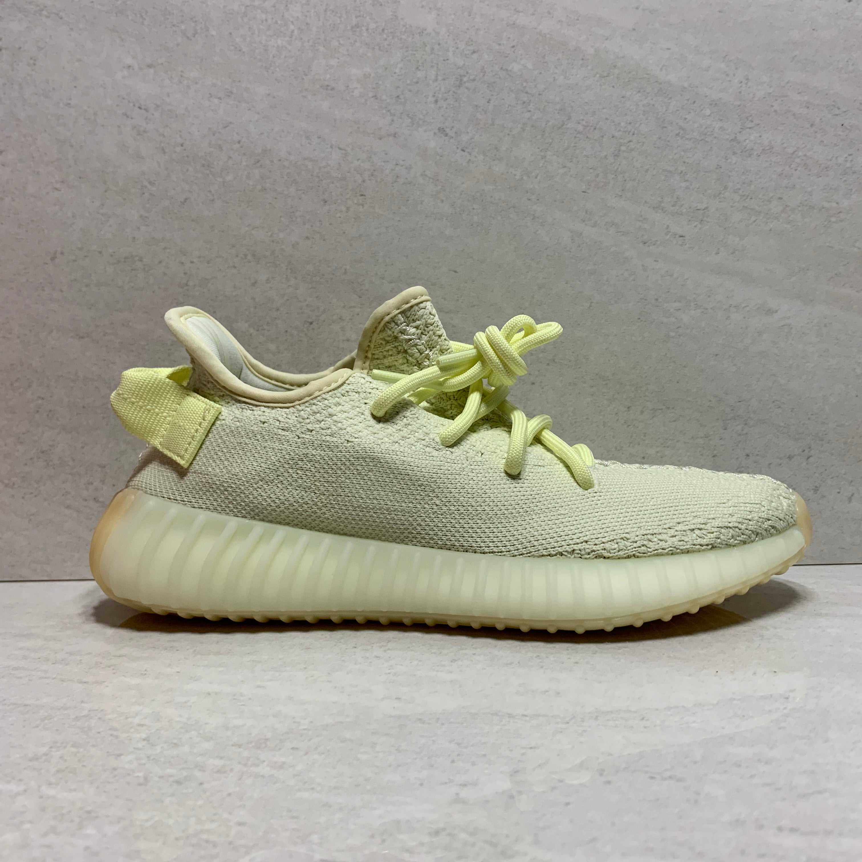 women's size 6.5 in yeezys