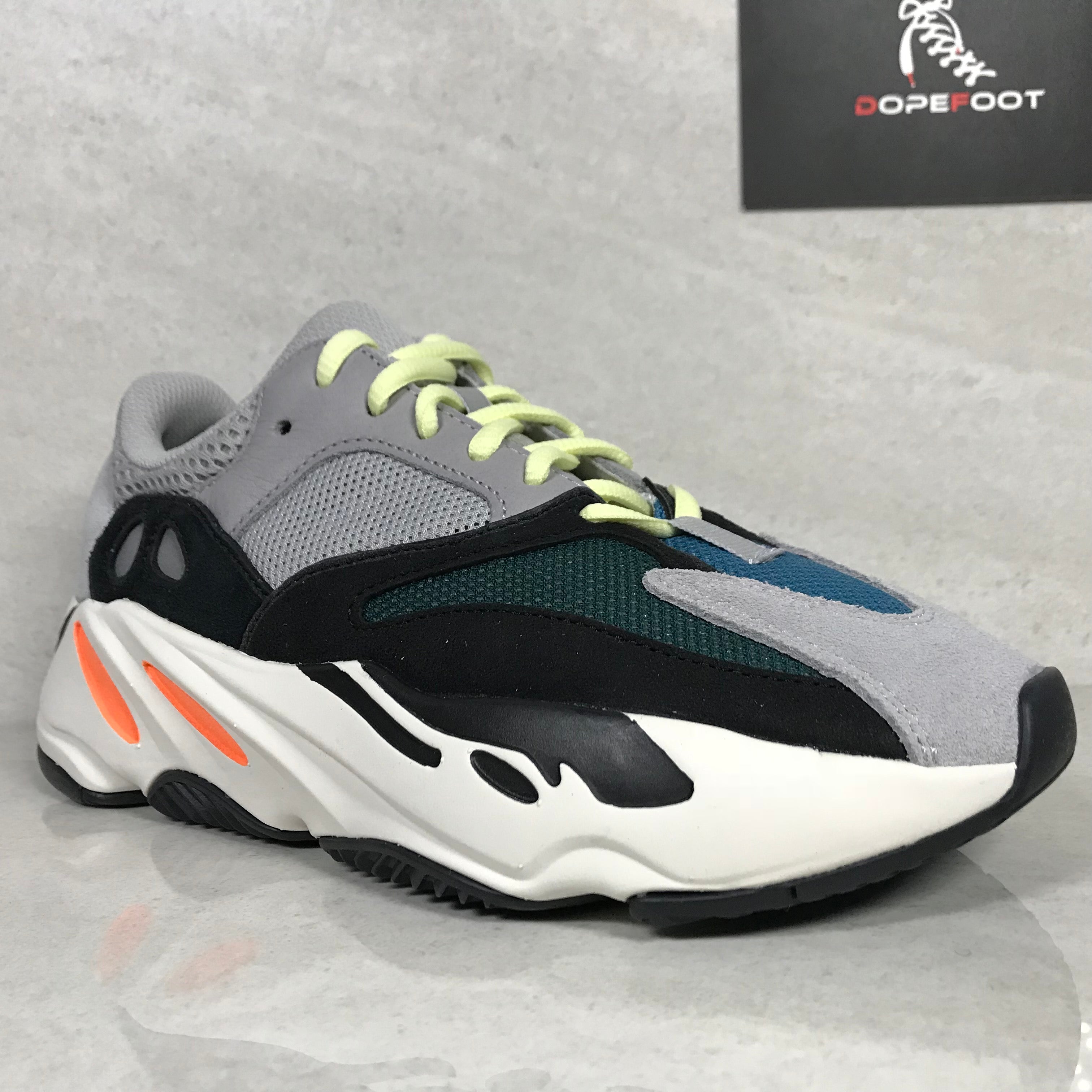 adidas yeezy 700 first copy