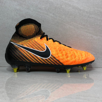 size 8 men's soccer cleats