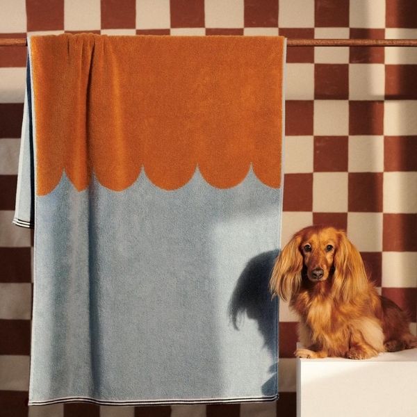 Castle and Things Toffee Bath Towel