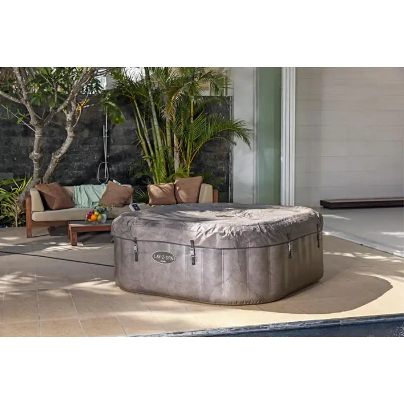 rome-airjet-lazy-spa-with-inflatable-lid-securely-fitted