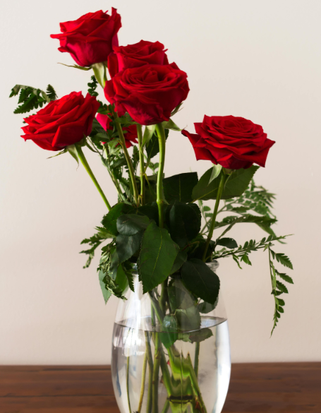 Send Rose Bouquets To Someone You Loved in Metro Vancouver, BC