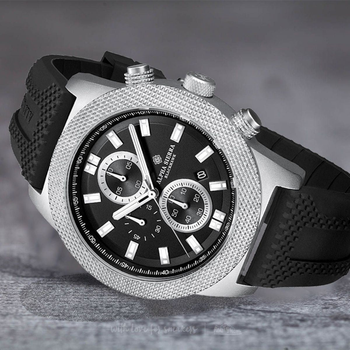 Alpha Sierra Blackhawk XL Chronograph | UH60S