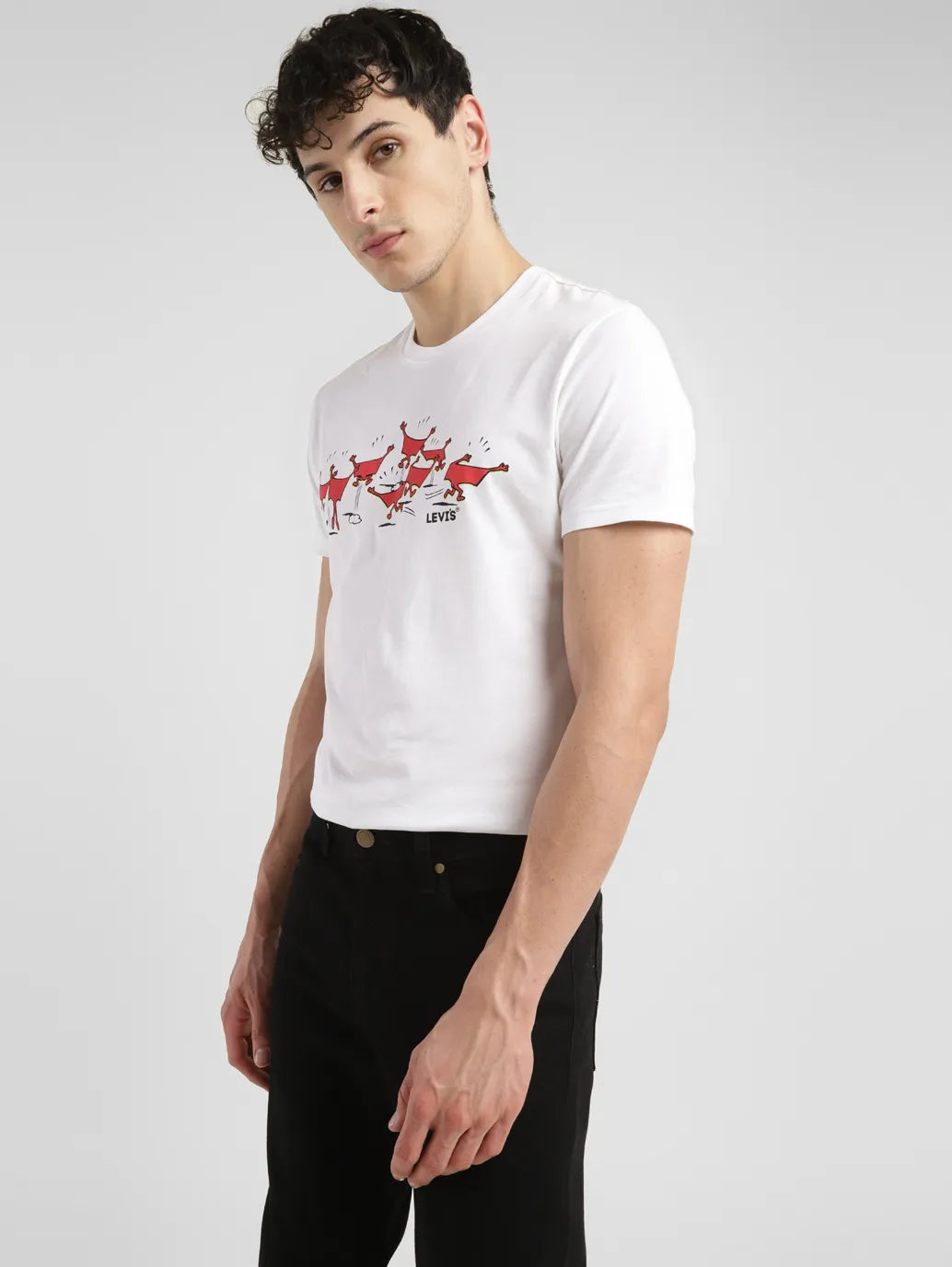 Men's Graphic Slim Fit T-shirt – Levis India Store