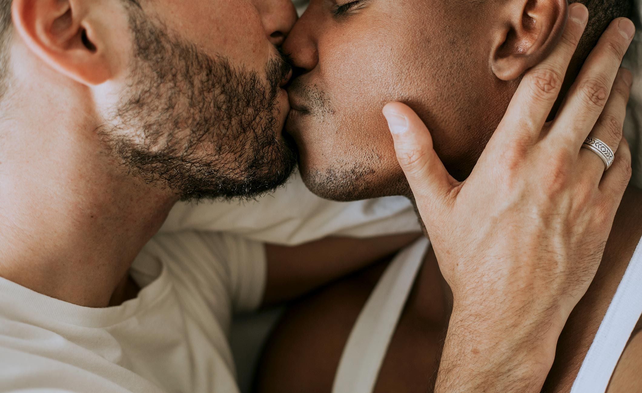 29 Types of Kisses and What They Really Mean Auraglow