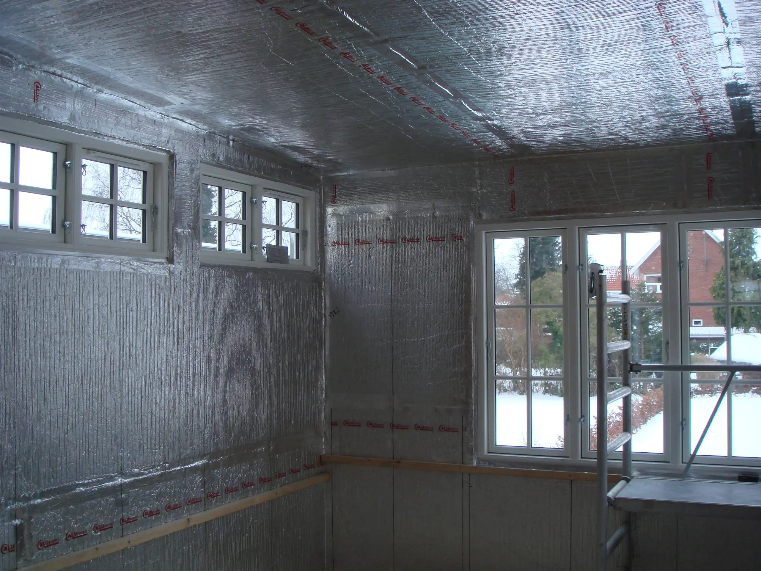 Isoleringsløsninger med materialer og maskine samlet ét sted