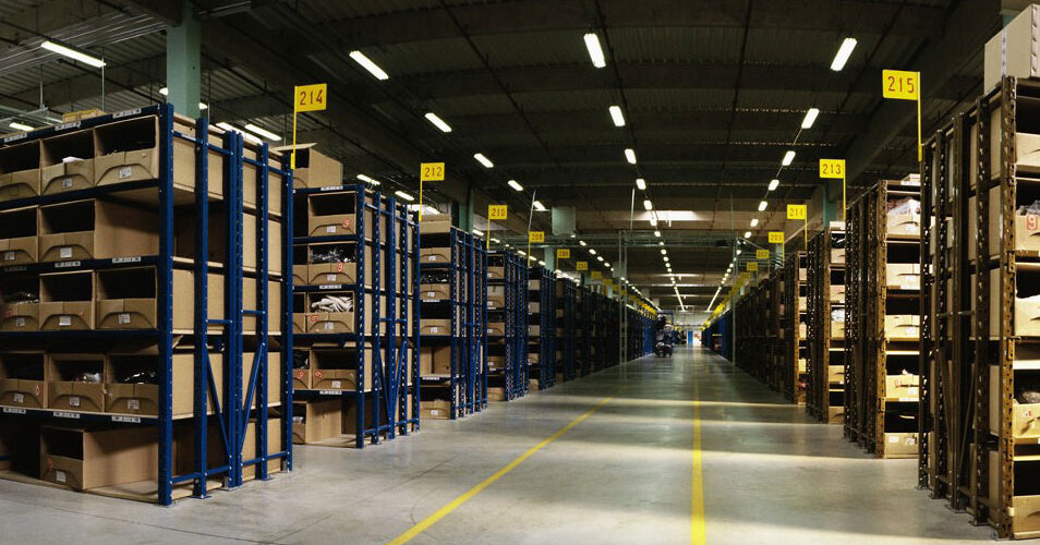 High bay lighting industrial application