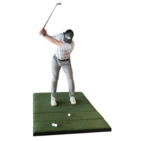 SIGPRO Super Softy 4' x 6' Single Sided Golf Mat with golfer swinging.