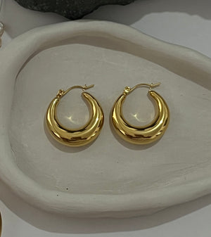 Ferra Huggies - 315 Jewelry  - Huggies Supreme