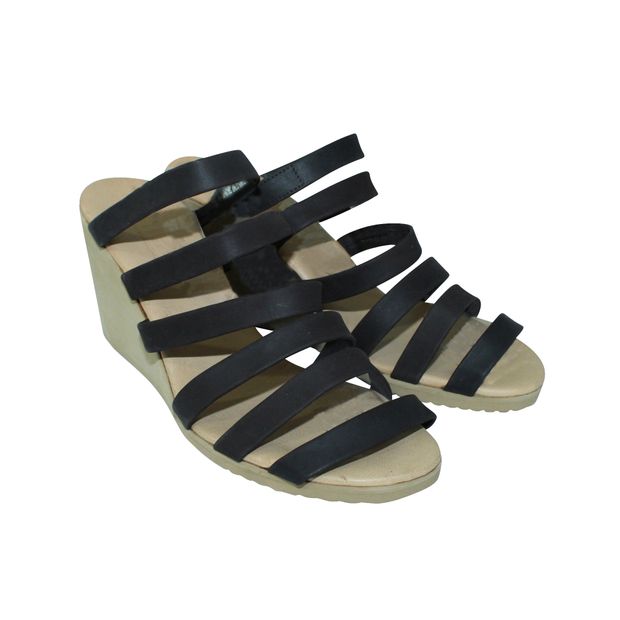 image of MAISON MARTIN MARGIELA Brown Sandals Wedges