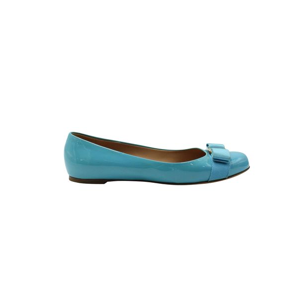 image of Salvatore Ferragamo Vara Bow Flats in Blue Patent Leather