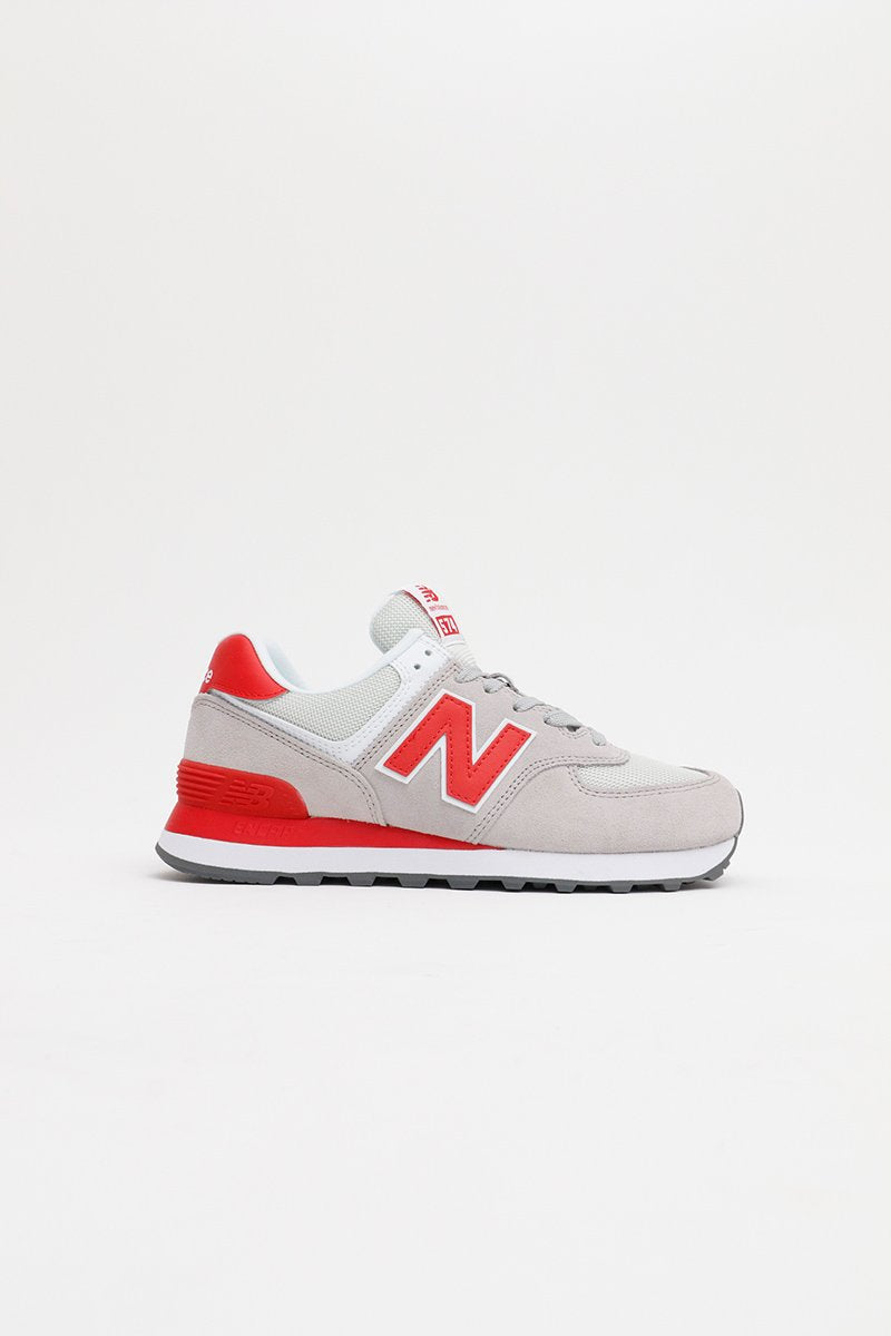 red new balance women's sneakers