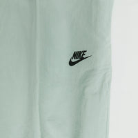 nike pistachio leggings