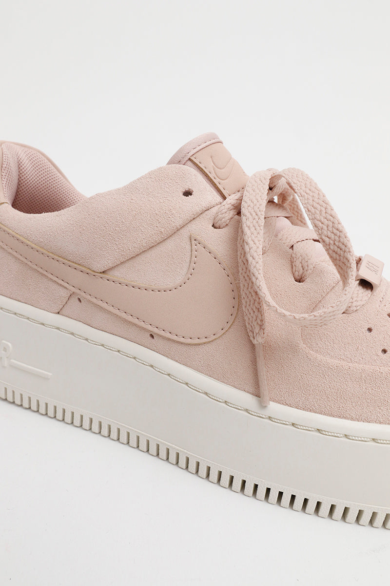 nike air force women beige