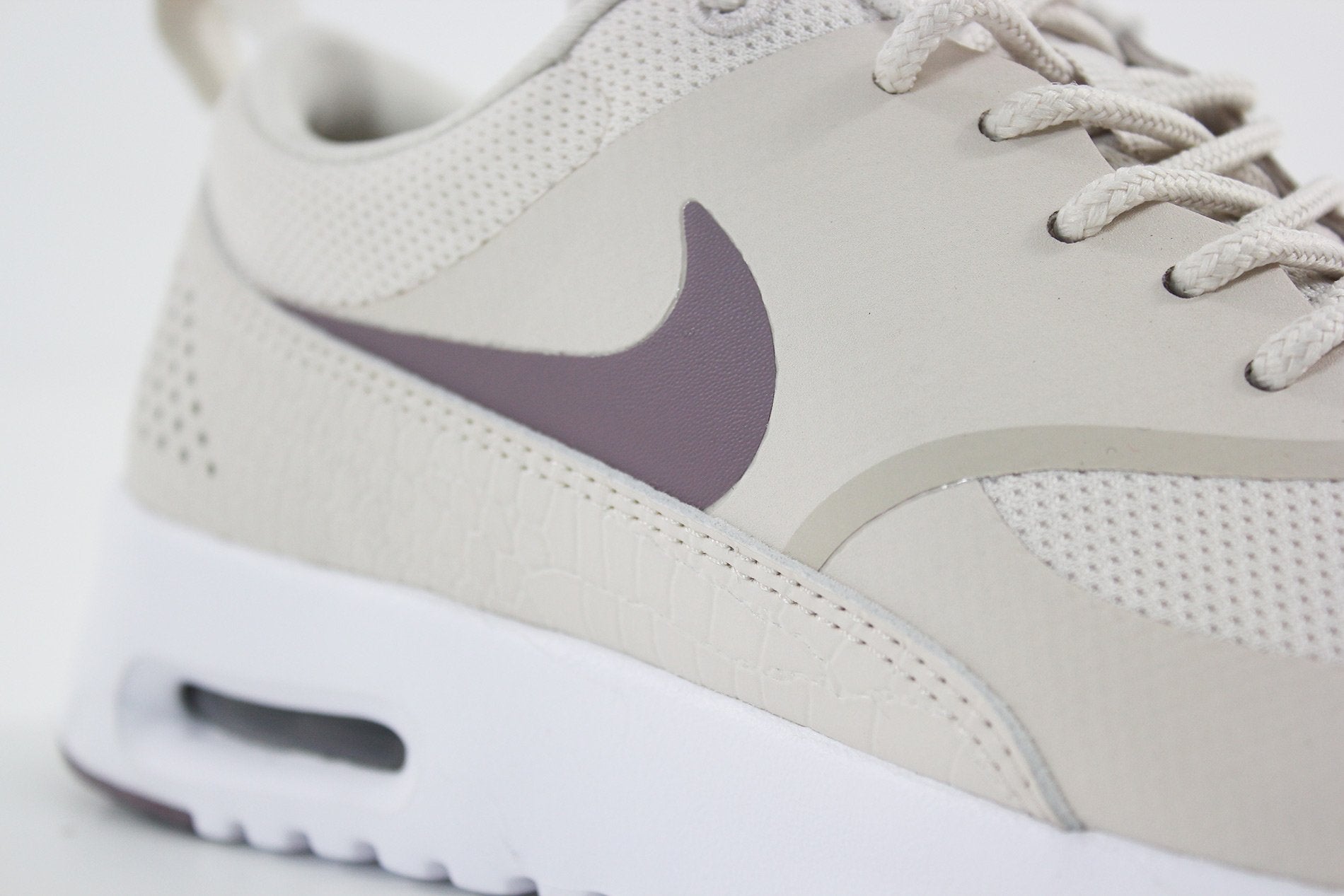 grey nike air thea