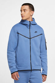 Nike - Tech Fleece Jacket in Sky Blue 