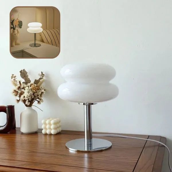 lampe-a-poser-en-verre-style-macaron-harmonise-tout-les-styles