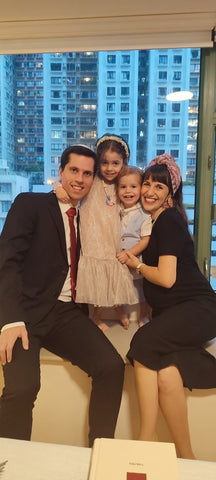 Rabbi and Ms Javasky and family | Ohel Leah Synagogue