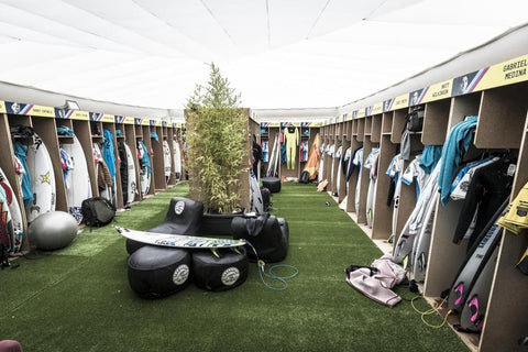 wsl Peniche, with van der waal grip on surfers lockers