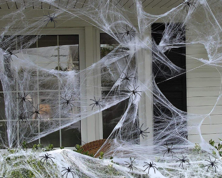 Cob-Web-Halloween-Scavenger-Hunt-Decoration