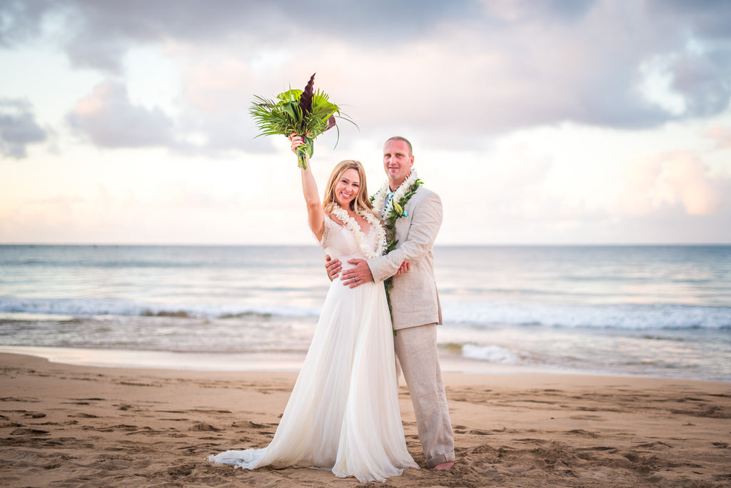 Kauai Weddings Vow Renewals At Famous Hanalei Bay Married