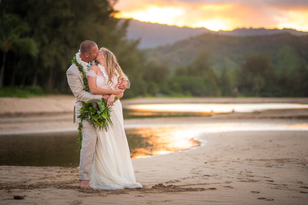  KAUAI Weddings Vow Renewals at famous Hanalei Bay 