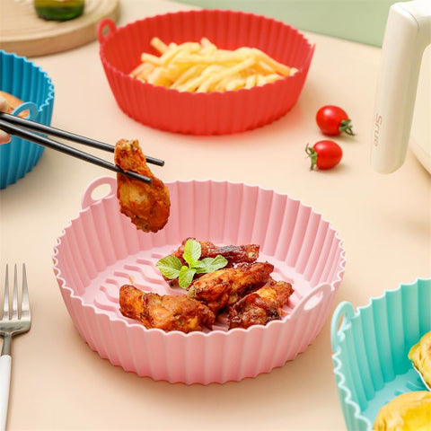 https://cdn.shopify.com/s/files/1/0808/6742/6599/files/7-5-8-5inch-Air-Fryers-Oven-Baking-Tray-Fried-Chicken-Basket-Mat-AirFryer-Silicone-Pot_480x480.jpg?v=1691775455
