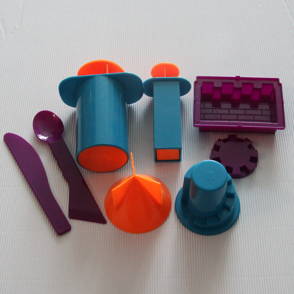 kinetic sand tool set