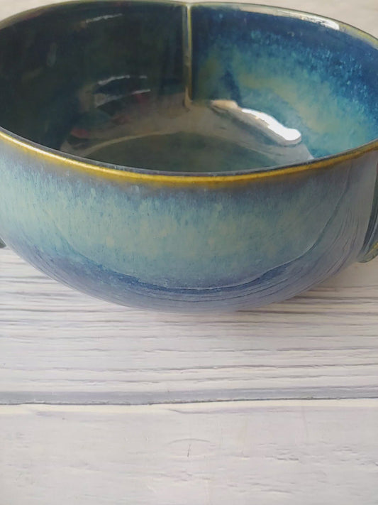 Pottery Bowl with Lid, Ceramic Blue Round Casserole Dish – Mad