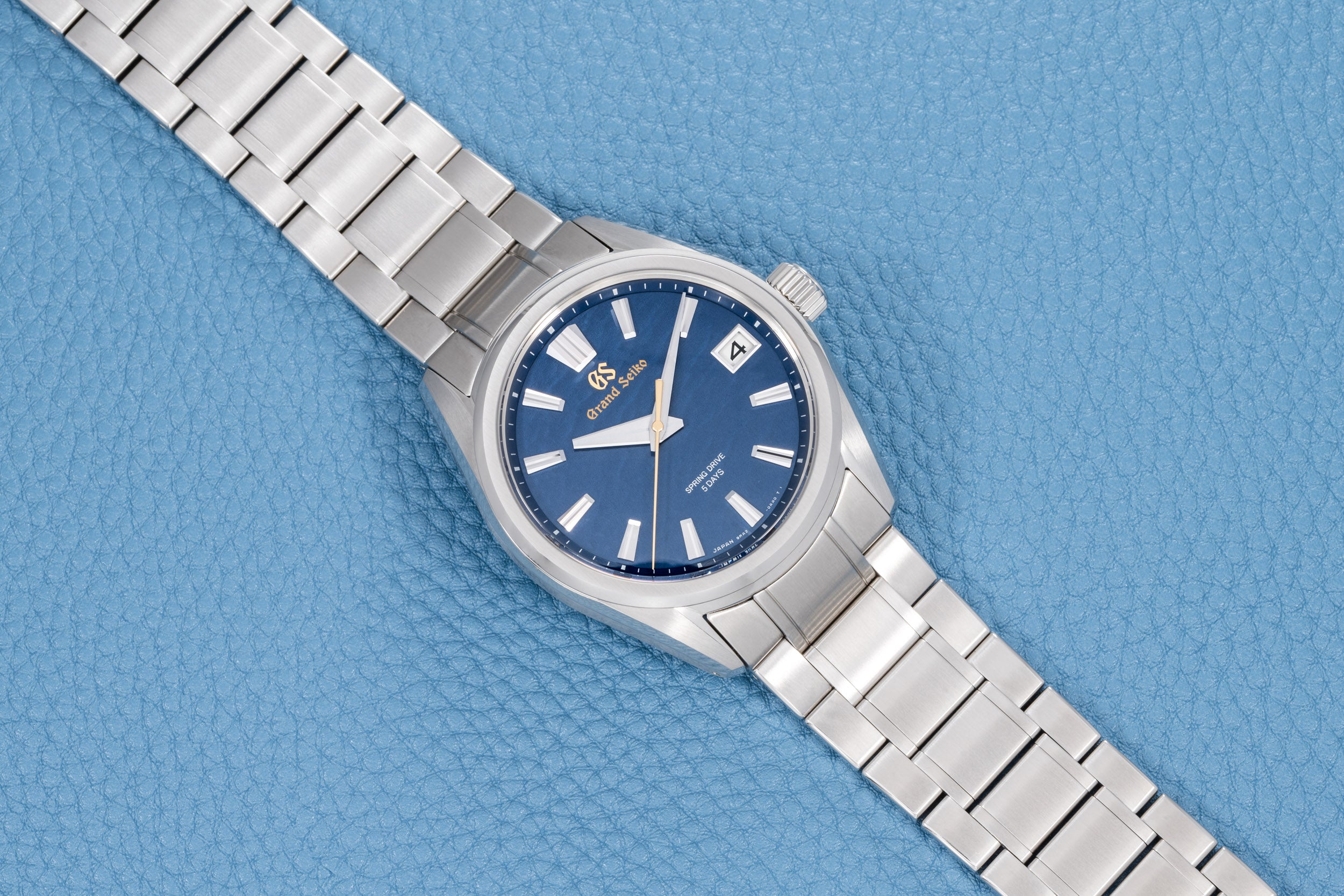 Grand Seiko Evolution 9 Spring Drive Limited Edition 'Lake Suwa' –  Analog:Shift