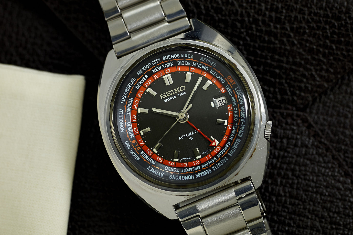 Seiko 6117-6400 World Time – Analog:Shift