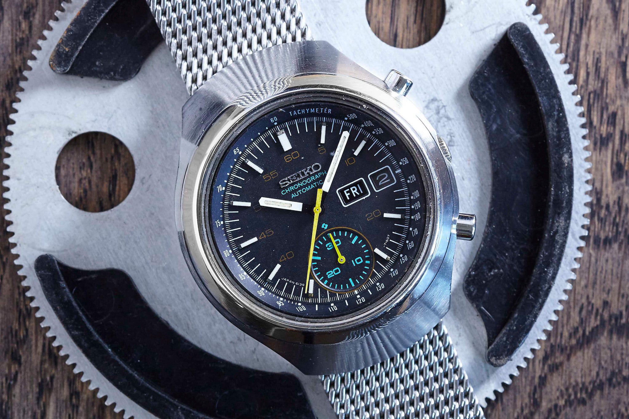 Seiko 6139 Helmet – Analog:Shift