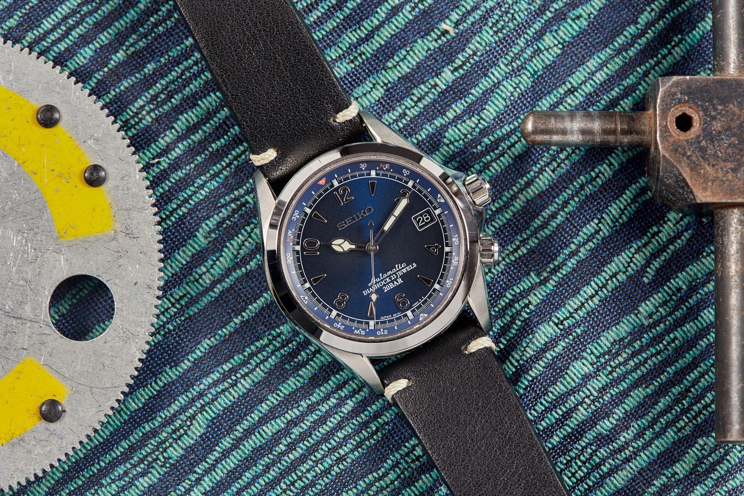 Seiko US Limited Edition Alpinist – Analog:Shift