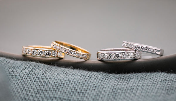 A Guide on Buying Moissanite vs Diamond vs Lab Diamond - Satéur Official