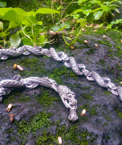 Brazalete de plata de quetzalcoatl serpiente  de ¡Ay Güey!