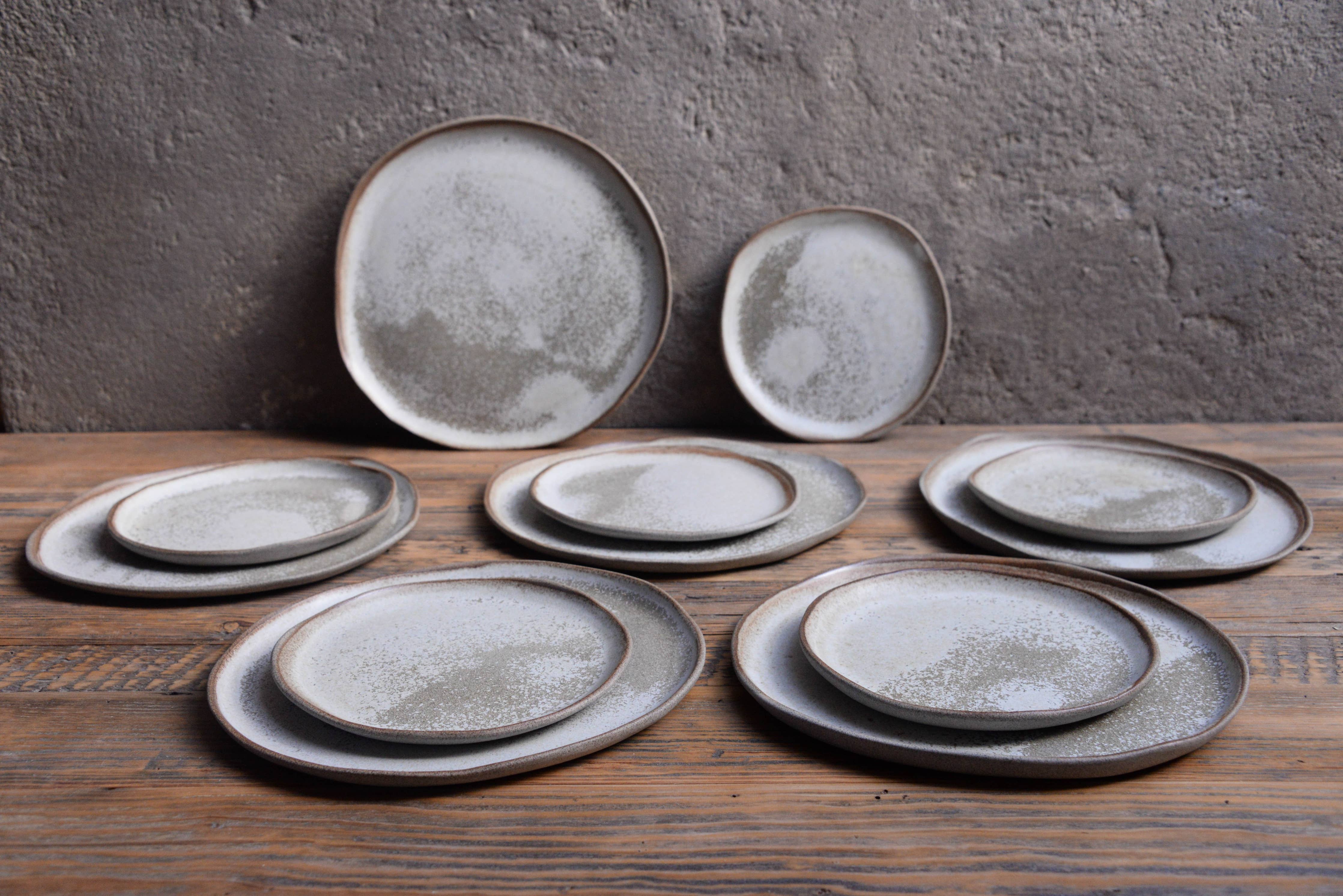 Brownstone Platter