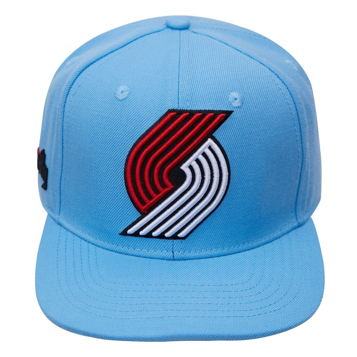 Pro Standard Brooklyn Nets Logo Snapback Hat Black – BLVD