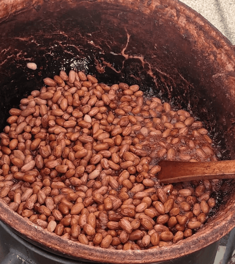 Chaudron en cuivre pour réaliser les pralines artisanales