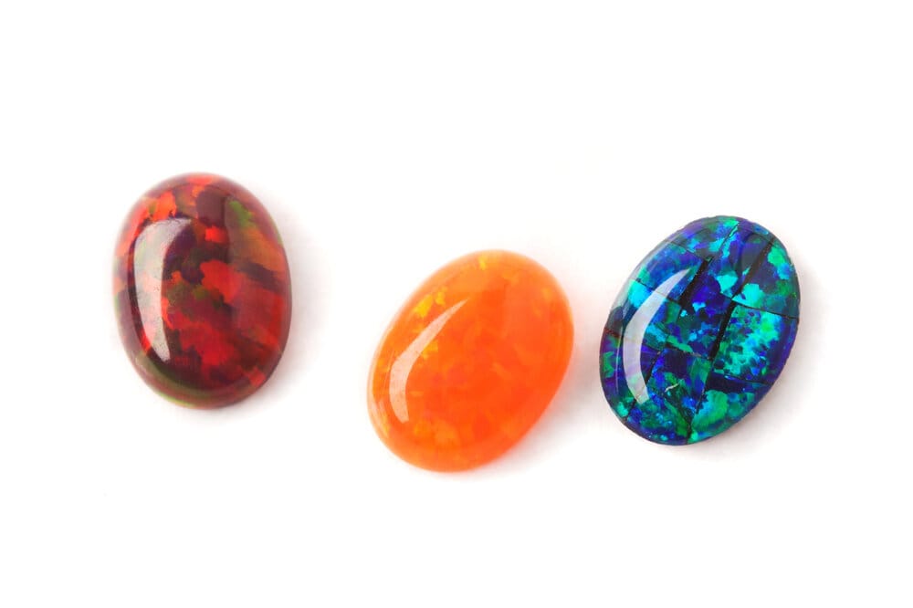 Takayas-Custom-Jewelry-Gemstones-101-Opal