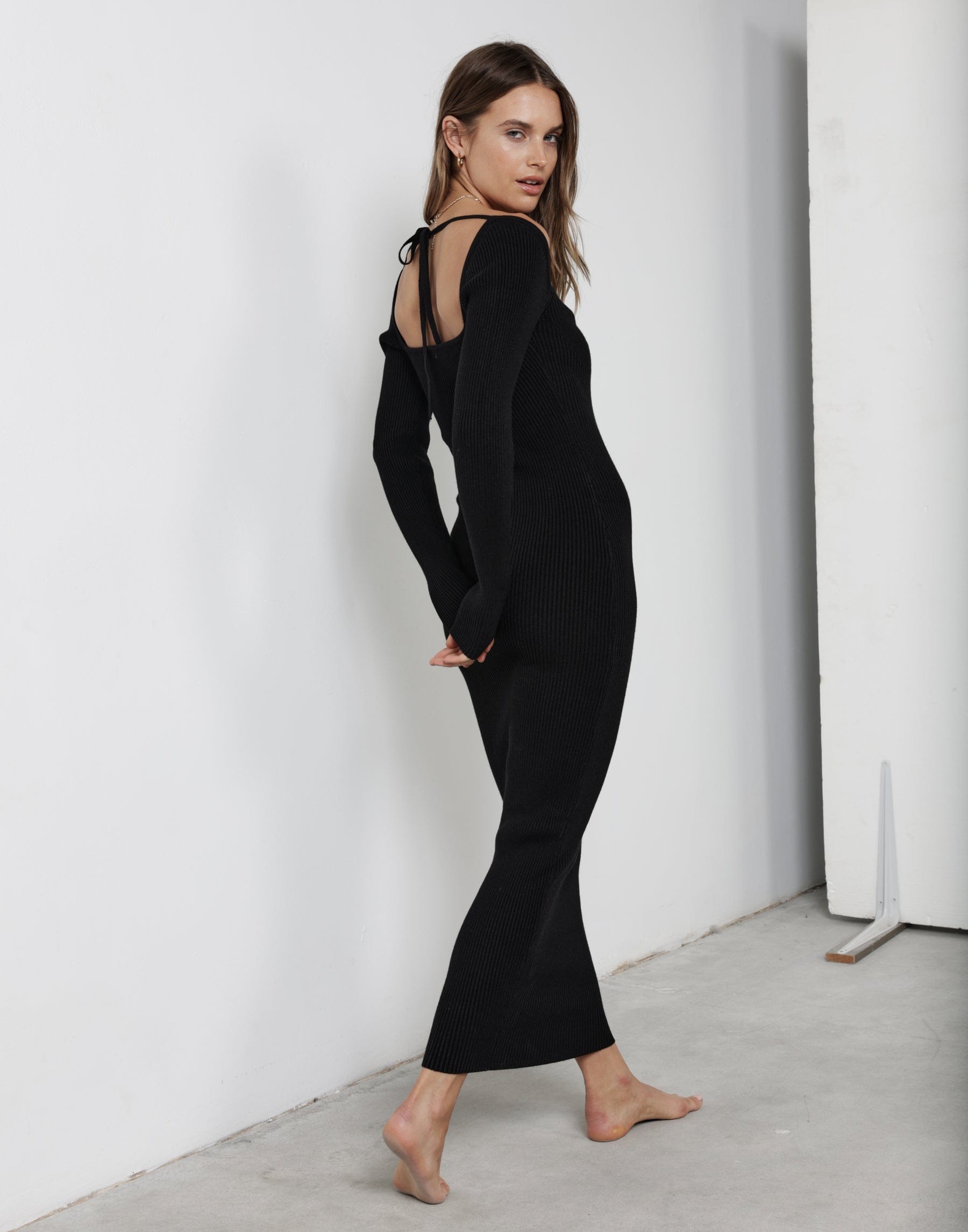 Alaska Maxi Dress (Black)