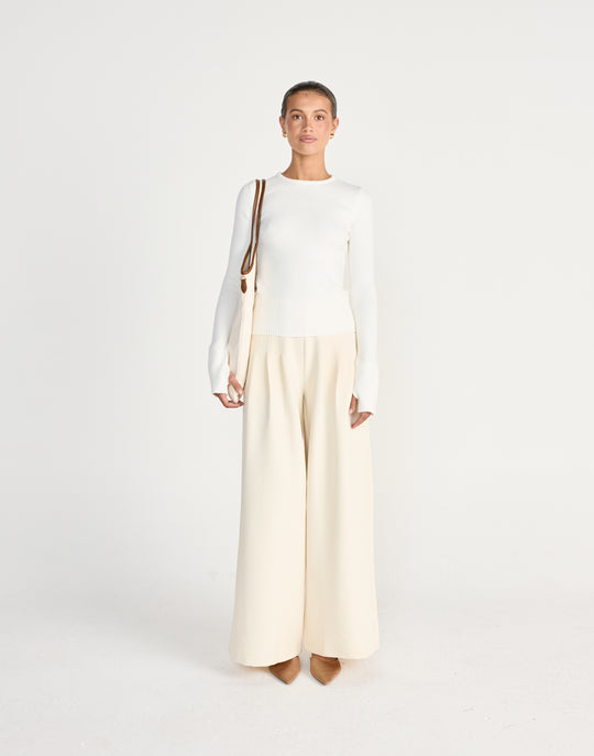 Collective Tops - Talise Long Sleeve Top (Off White)
Add to wishlist featured image