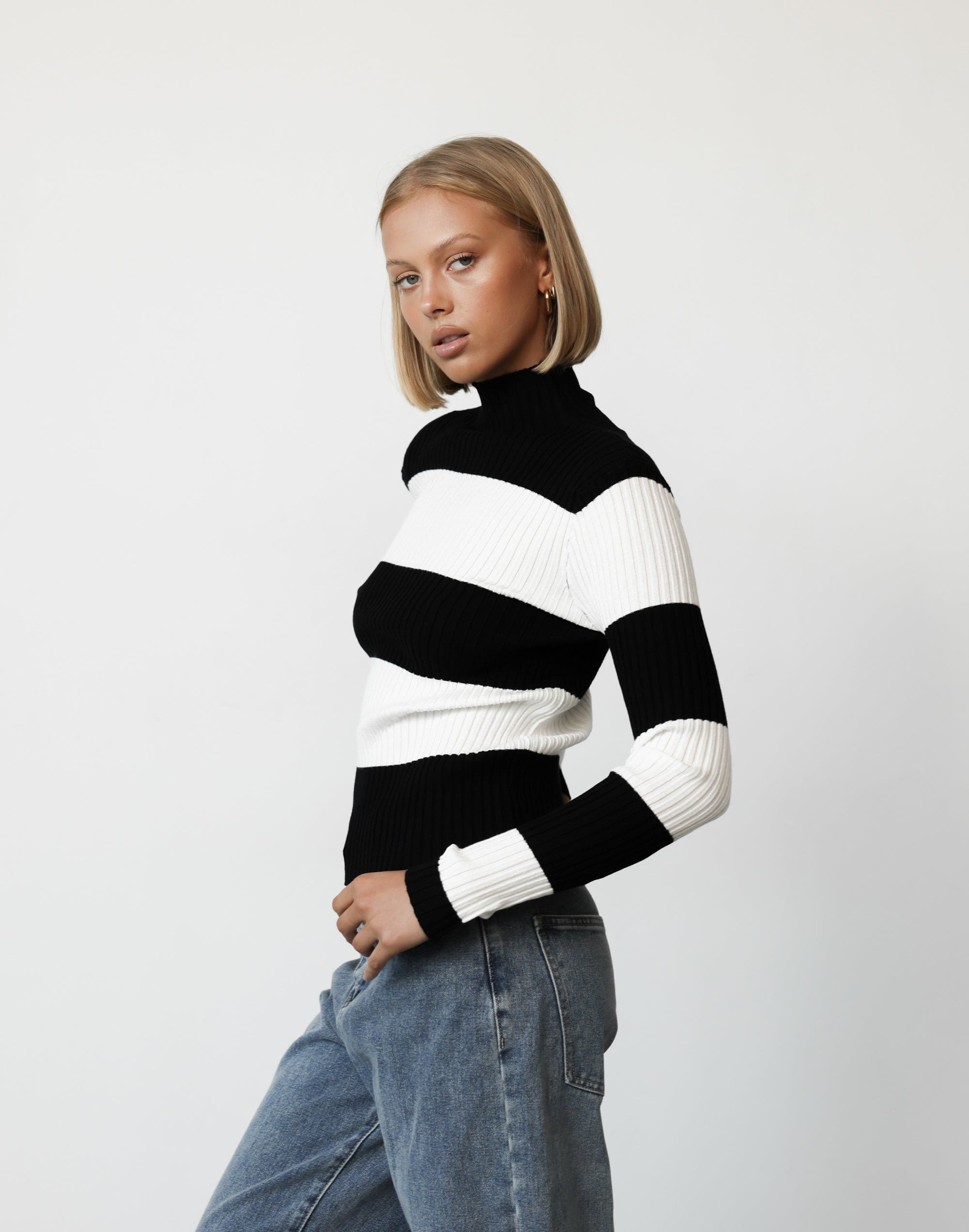 Russett Top (Black/White Stripe)