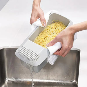 Microwave Pasta Cooker With Strainer Heat Resistant - Tac City Goods Co. - Microwave Pasta Cooker With Strainer