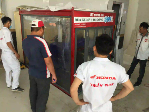 install automatic motorcycle washing system at head honda authorized store