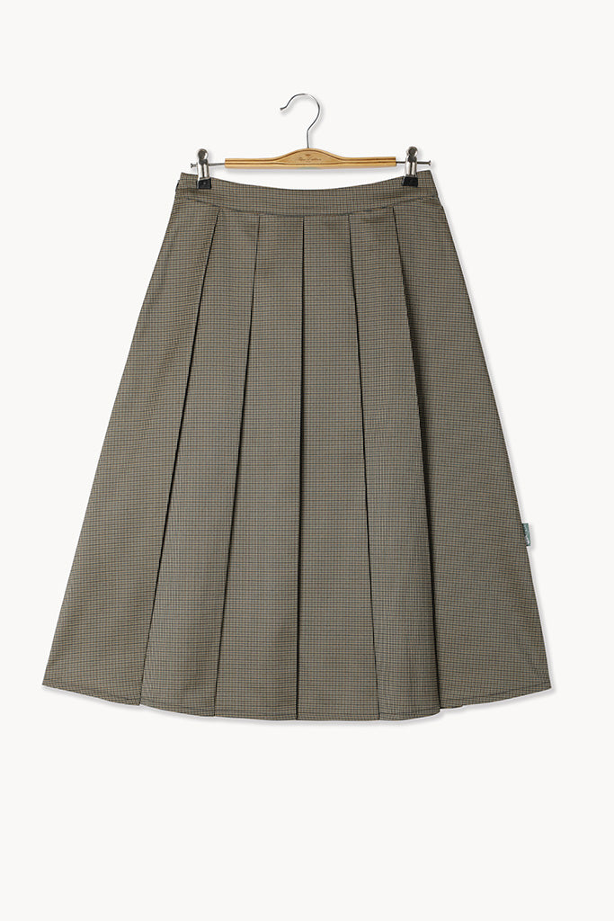 22AW-SKT-03 Marley Skirt cutout