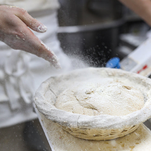 Tourte de meule en pousse au fournil