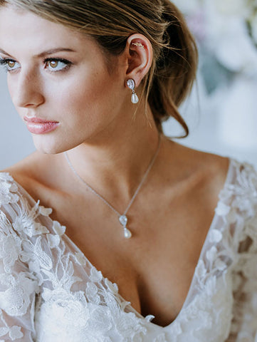 Accessories for wedding dresses plus size