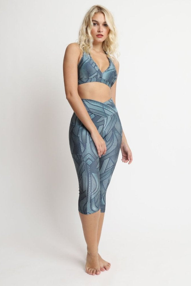 Capri Leggings- Pockets – Lonate Boutique